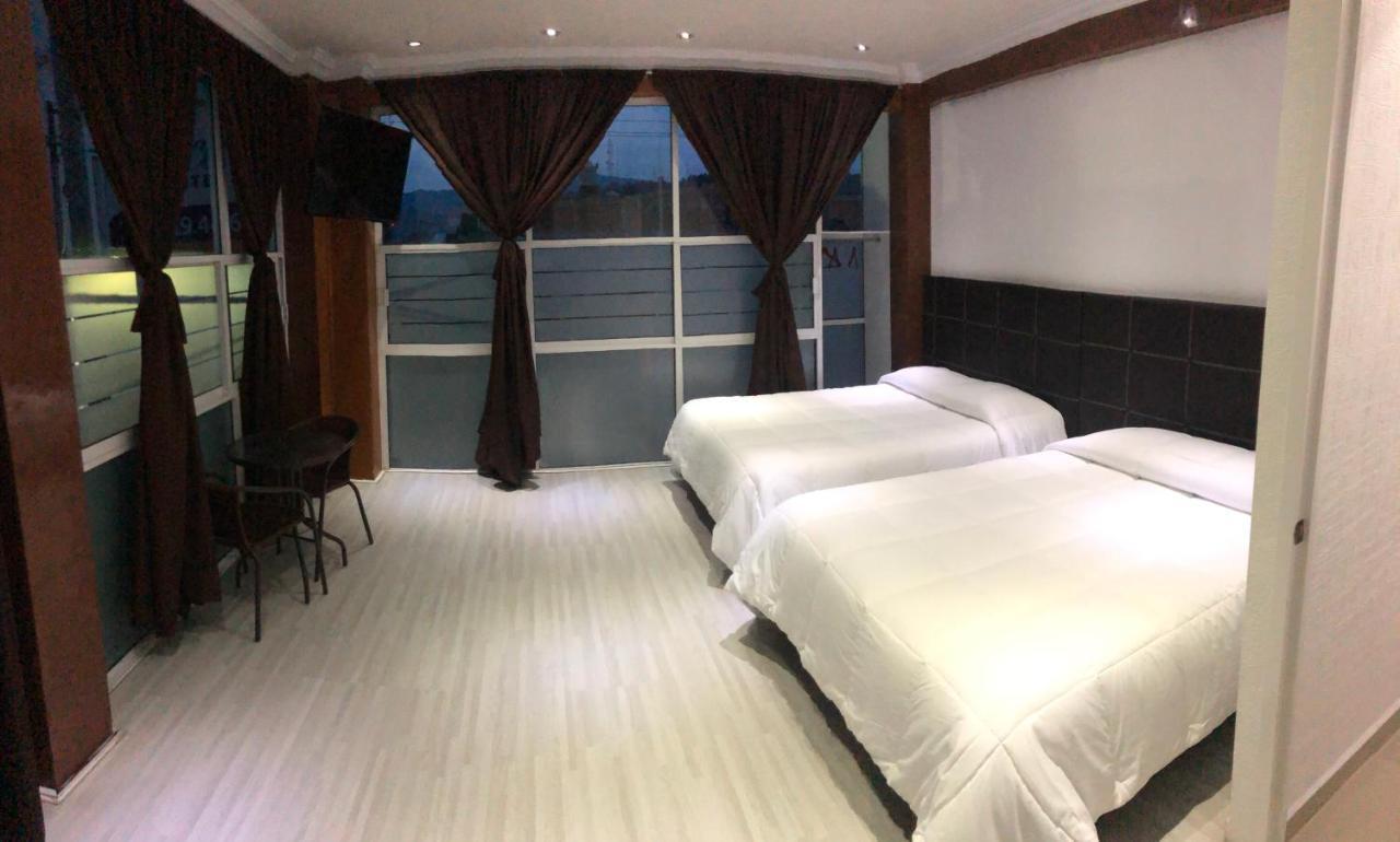 Hotel El Arco Zitacuaro Bagian luar foto